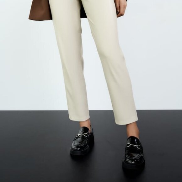 NEW Zara Women's FAUX LEATHER MOM FIT TROUSERS Ecru - Picture 4 of 11